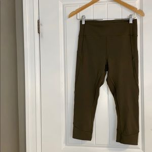 Lululemon In Movement Legging 25” (crop)